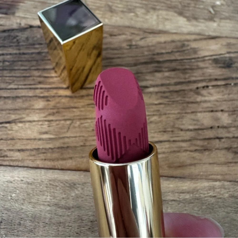 Burberry rich creamy